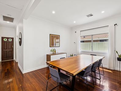 163 Knutsford Avenue, Rivervale WA 6103
