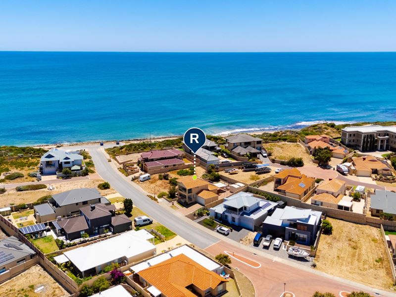 120 Westview Parade, Wannanup WA 6210