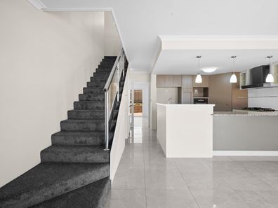 120 Westview Parade, Wannanup WA 6210