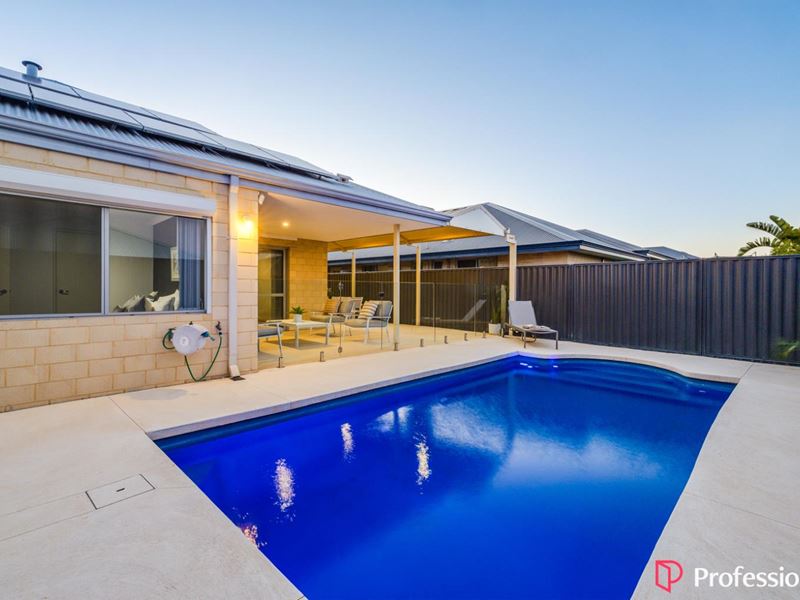 4 Charlottes Vista, Ellenbrook WA 6069
