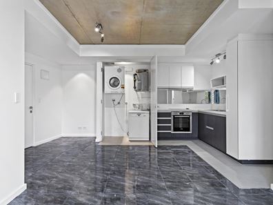 62/59 Breaksea Drive, North Coogee WA 6163