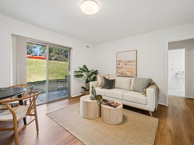 18/4 Southend Road, Hamilton Hill WA 6163