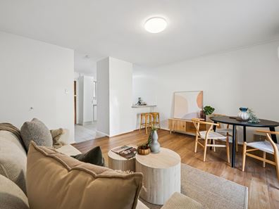 18/4 Southend Road, Hamilton Hill WA 6163