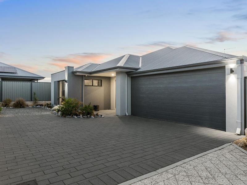 11 Calibre Vista, Byford