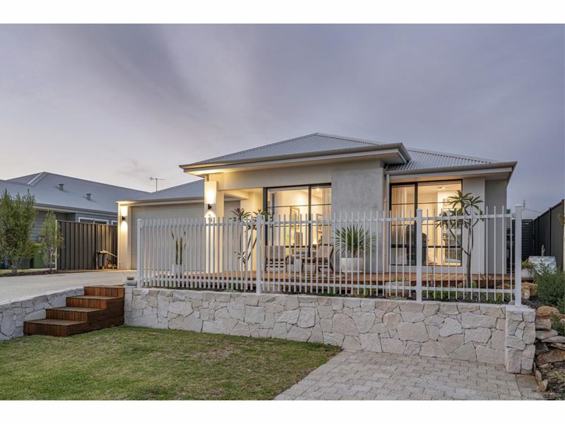 34 Kawana Boulevard, Dunsborough WA 6281