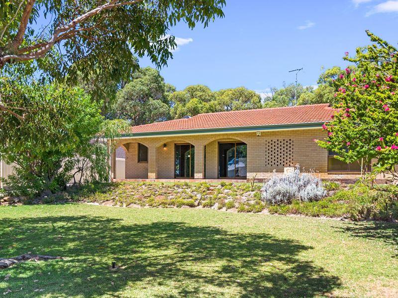 21 Perseus Road, Silver Sands