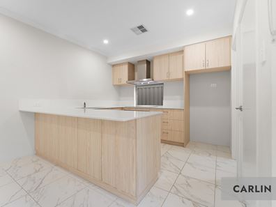 4 Fragrant Street, Hammond Park WA 6164