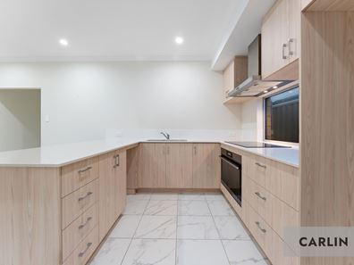 4 Fragrant Street, Hammond Park WA 6164