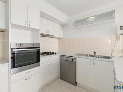 4/43 Russell Street, Morley WA 6062