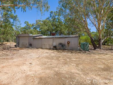 30 Edward Road, Lesmurdie WA 6076