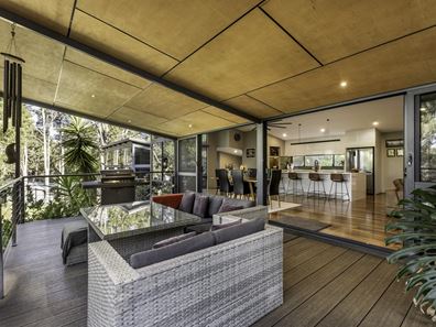 29 Green Park Road, Quindalup WA 6281
