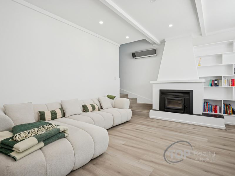 28 Tricourt Grove, Riverton