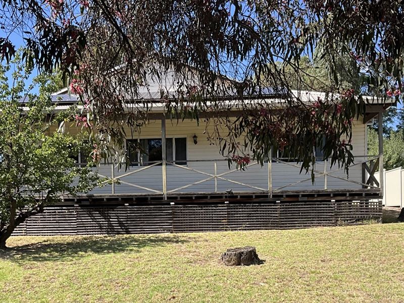 3 Hakea Road, Boddington WA 6390