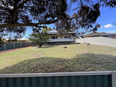 3 Hakea Road, Boddington WA 6390