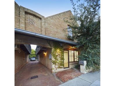 B/11 Jewell Parade, North Fremantle WA 6159