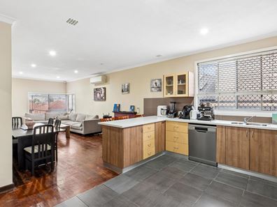 4 Sage Street, Embleton WA 6062