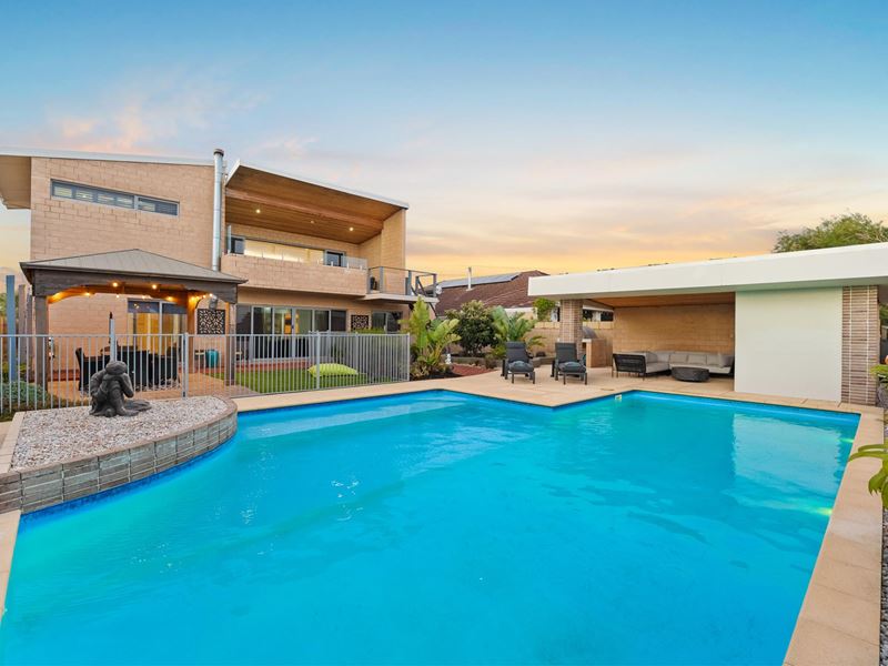 1 Nambucca Way, Secret Harbour WA 6173