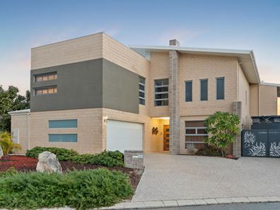 1 Nambucca Way, Secret Harbour WA 6173