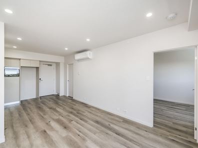 502/31 Rowe Avenue, Rivervale WA 6103
