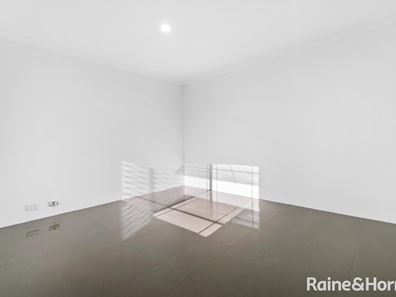 9 Cherruck Close, Maddington WA 6109