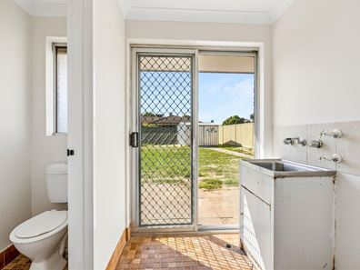 2 Dampier Loop, Mirrabooka WA 6061