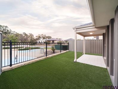 4 Enfield Lane, Wellard WA 6170