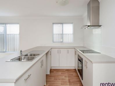 4 Enfield Lane, Wellard WA 6170