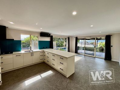 6 Francis Street, Lower King WA 6330