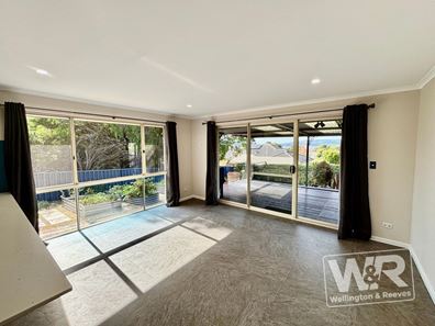 6 Francis Street, Lower King WA 6330