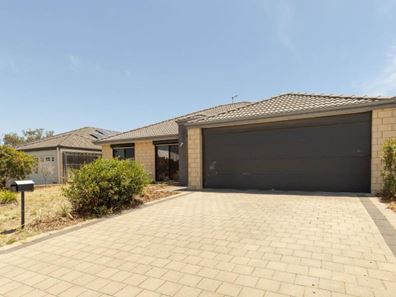 35 Sapphire Chase, Wellard WA 6170