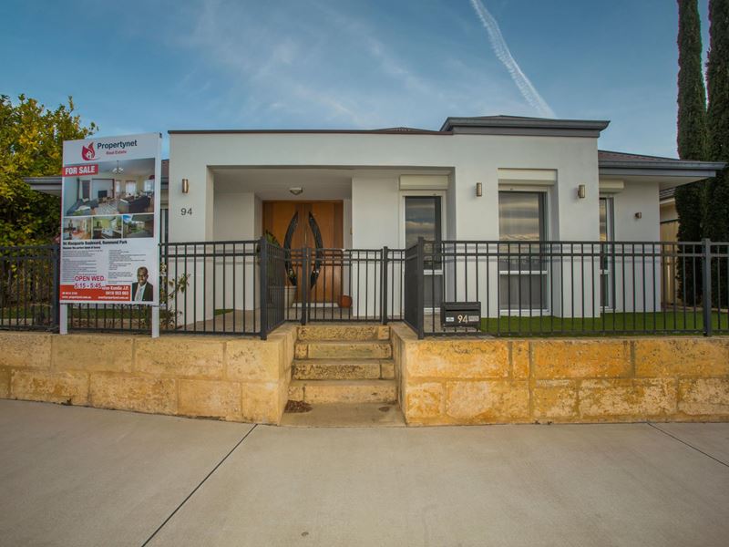 94 Macquarie Boulevard, Hammond Park WA 6164
