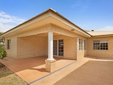 19 Walkington Circle, Millars Well WA 6714