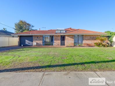 4 Jubilee  Drive, Waikiki WA 6169