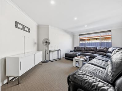 15 Lucky Bay Road, Secret Harbour WA 6173
