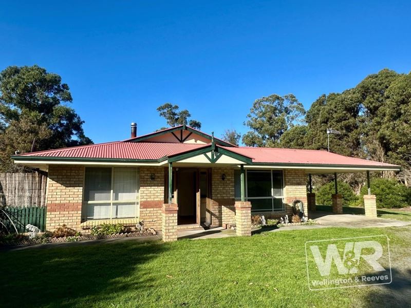 18 Hadley Road, Lower King