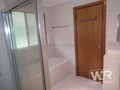 18 Hadley Road, Lower King WA 6330