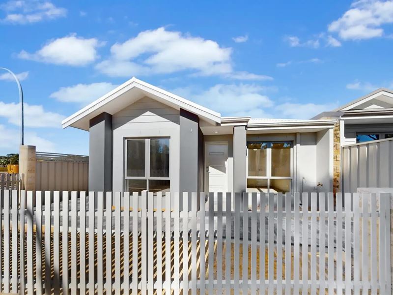 25 Barefoot Lane, Yanchep WA 6035