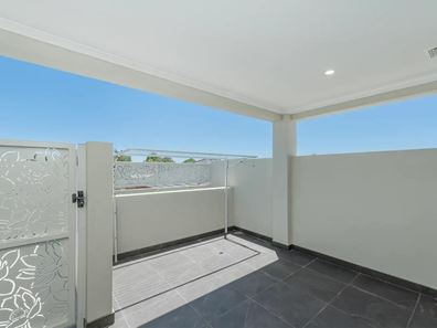 8/46 Crimea Street, Morley WA 6062