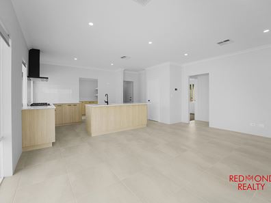 3 Pier Street, Yanchep WA 6035