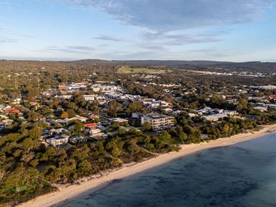 15 Kunzea Place, Dunsborough WA 6281