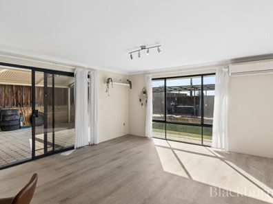 5 Newington Pass, Ellenbrook WA 6069