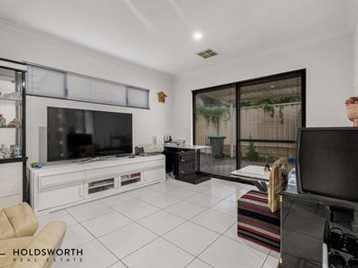 1B Stroughton Road, Westminster WA 6061