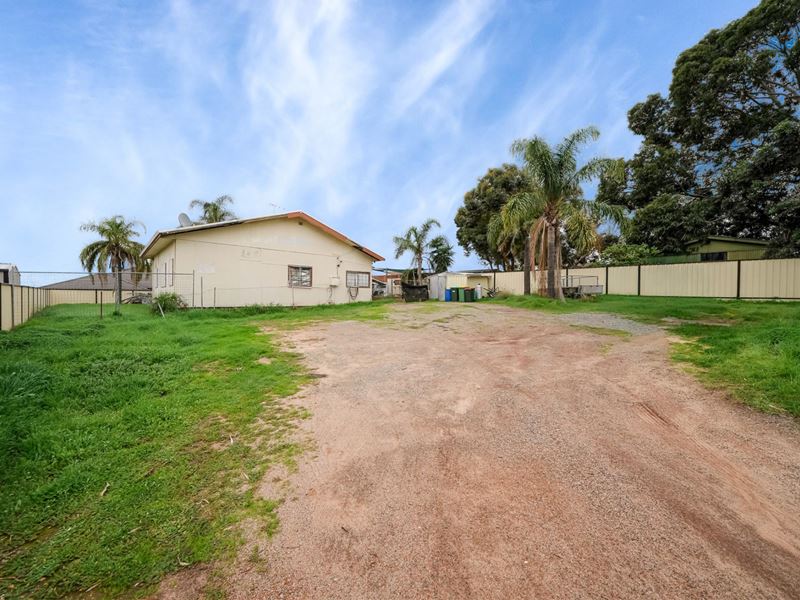 31B Weld Road, Swan View WA 6056