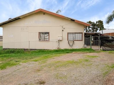 31B Weld Road, Swan View WA 6056