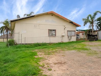 31B Weld Road, Swan View WA 6056