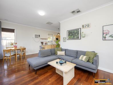 12 Northumberland Road, Forrestfield WA 6058