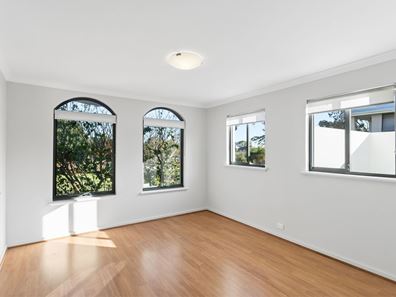 2/46 Glenelg Avenue, Wembley Downs WA 6019
