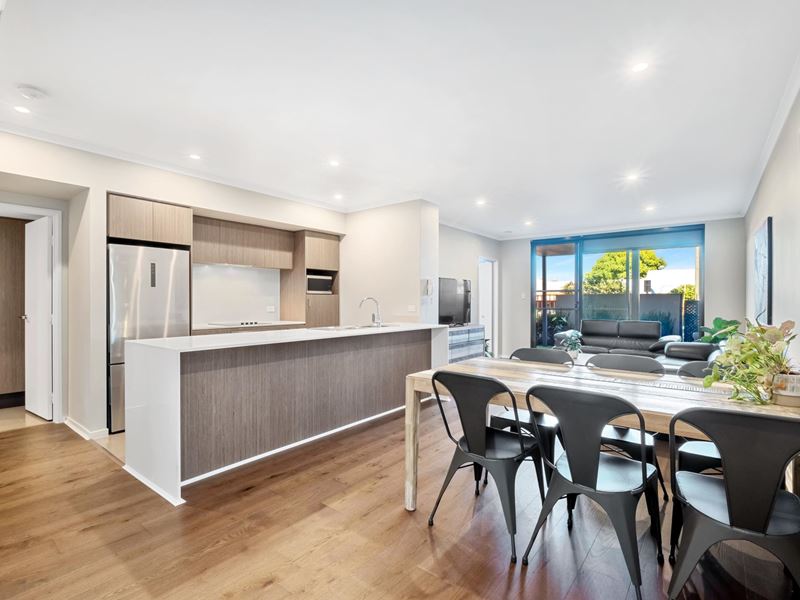 26/2 Tenth Avenue, Maylands WA 6051
