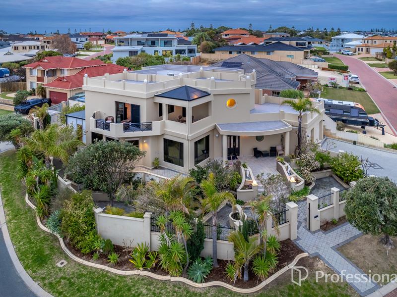 18 Beaumarks Court, Mindarie