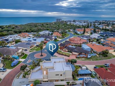 18 Beaumarks Court, Mindarie WA 6030